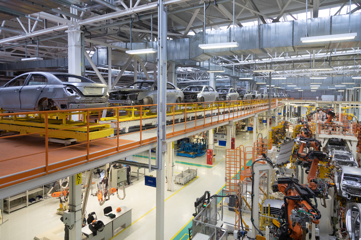 body-car-conveyor-modern-assembly-cars-plant-automated-build-process-car-body-1