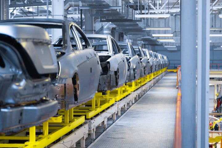 modern-automobile-production-line-automated-production-equipment-shop-assembly-new-modern-cars-way-assembly-car-assembly-line-plant (1)-1